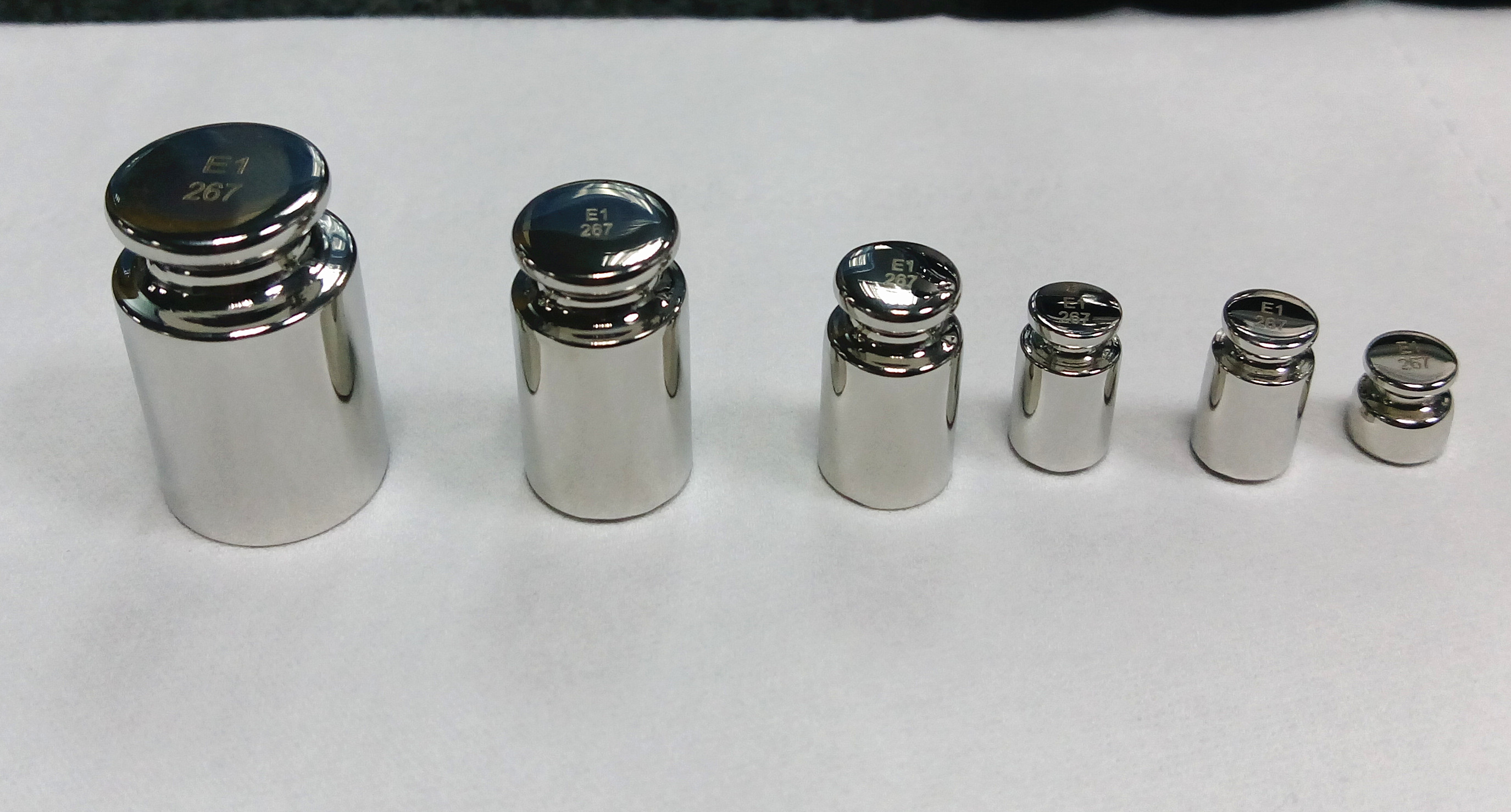 E1 20g  無(wú)磁不銹鋼標(biāo)準(zhǔn)砝碼